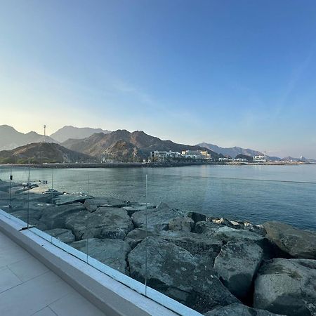 Al Dana Sea View Villa Fudżajra Zewnętrze zdjęcie