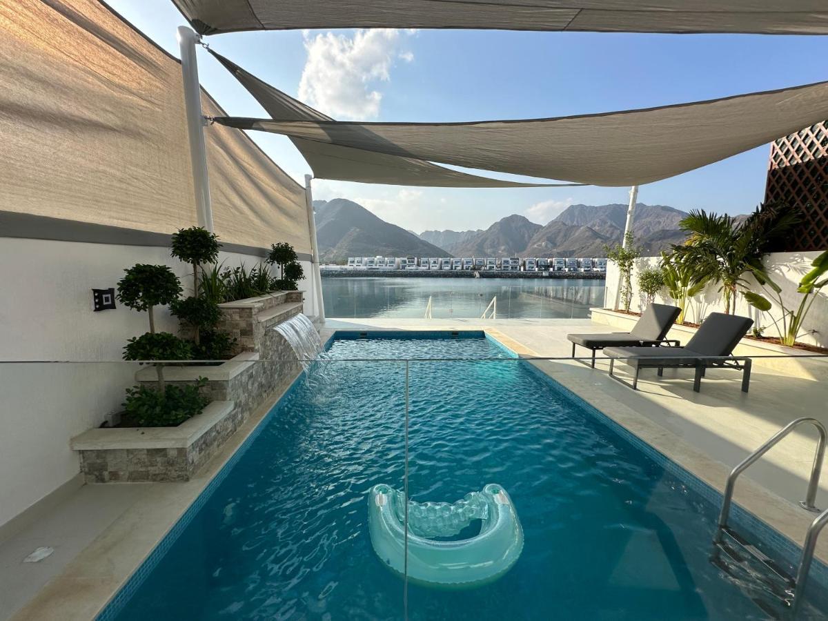 Al Dana Sea View Villa Fudżajra Zewnętrze zdjęcie