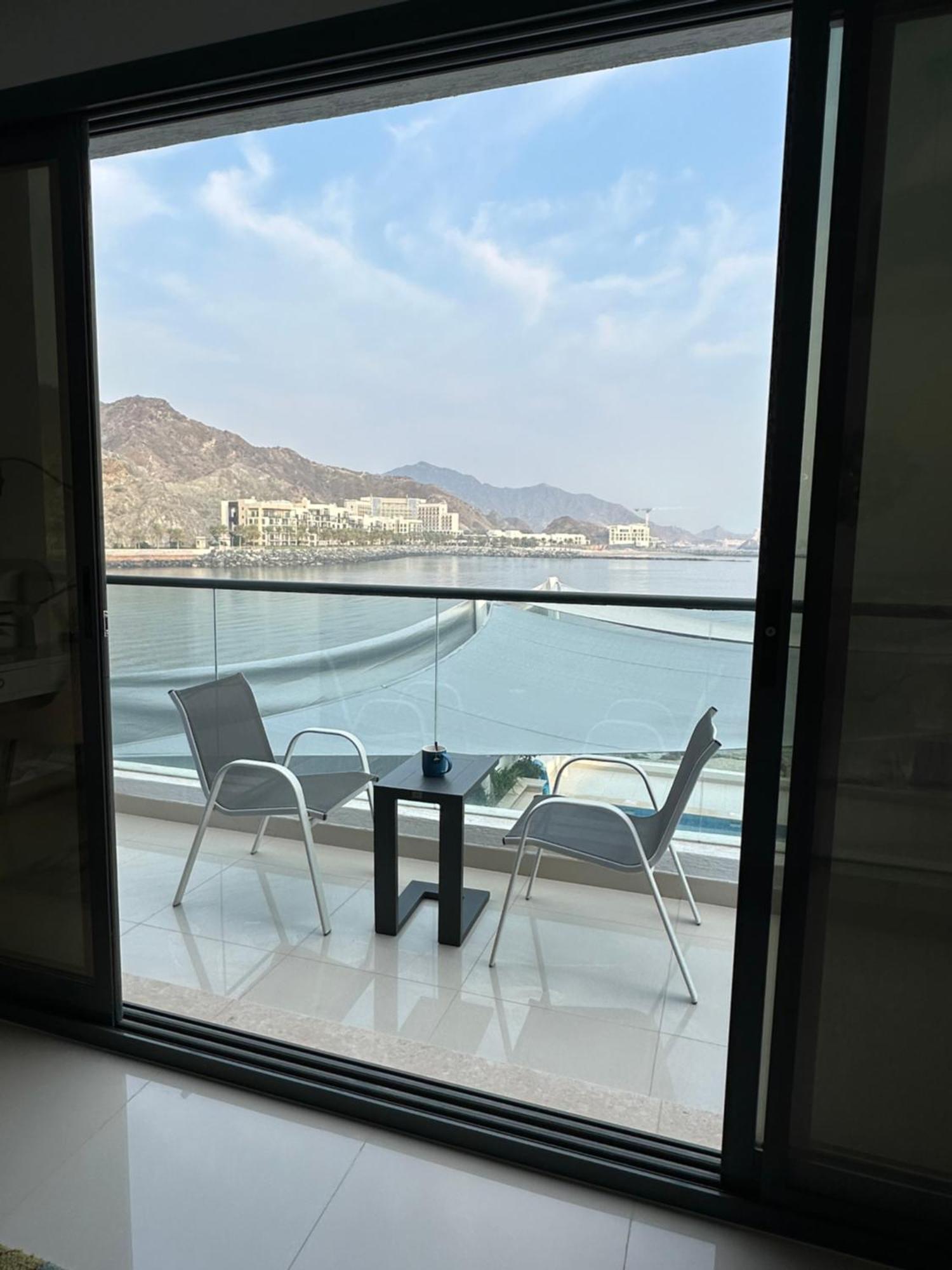 Al Dana Sea View Villa Fudżajra Zewnętrze zdjęcie