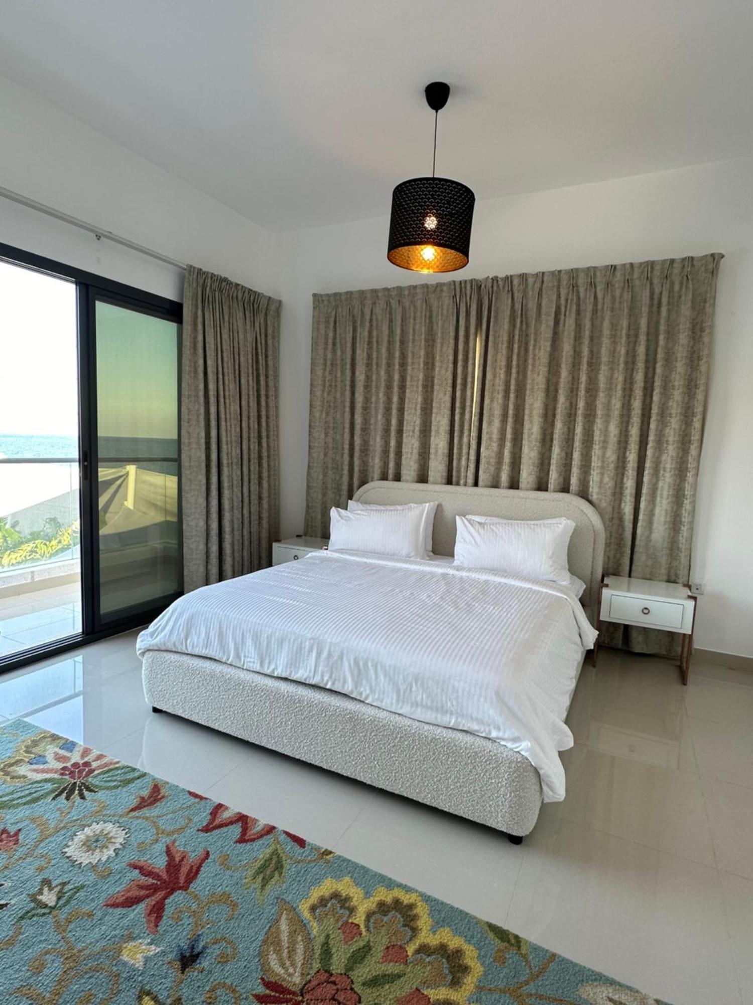 Al Dana Sea View Villa Fudżajra Zewnętrze zdjęcie